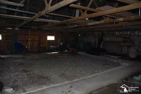11074 Finzel, Carleton, MI 48117 photo 25