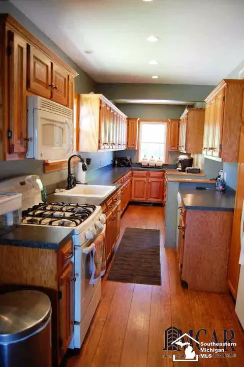 7758 S Custer, Monroe, MI 48161 photo 5