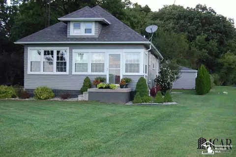 7758 S Custer, Monroe, MI 48161 photo 2