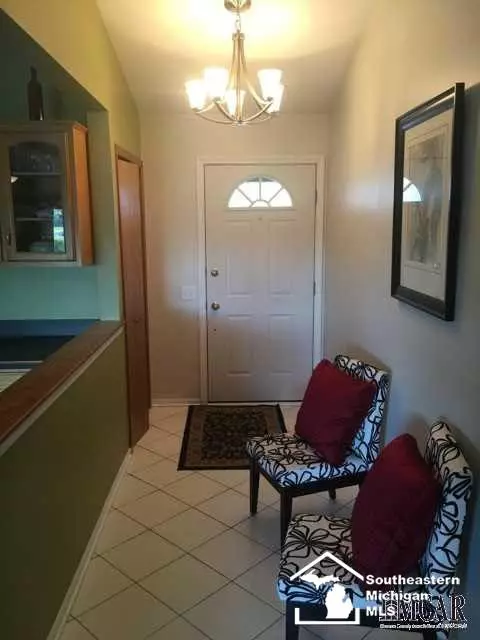 4499 E Dunbar, Monroe, MI 48161 photo 9
