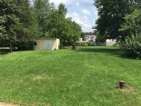 249 Ridgeway, Jackson, MI 49202 photo 3