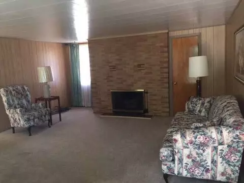 249 Ridgeway, Jackson, MI 49202 photo 4