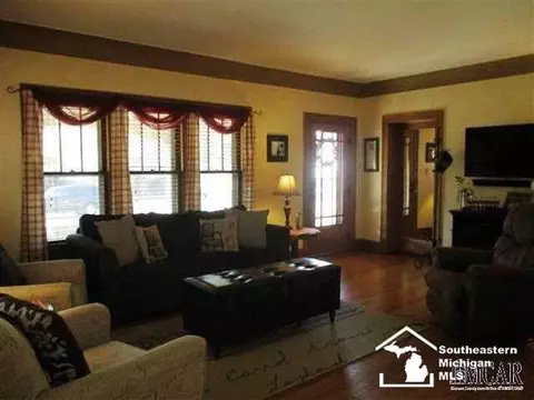 322 Arbor, Monroe, MI 48162 photo 6