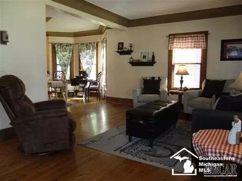 322 Arbor, Monroe, MI 48162 photo 4