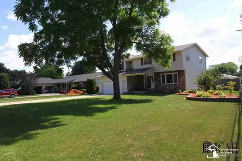 551 Concetta, Monroe, MI 48161 photo 3