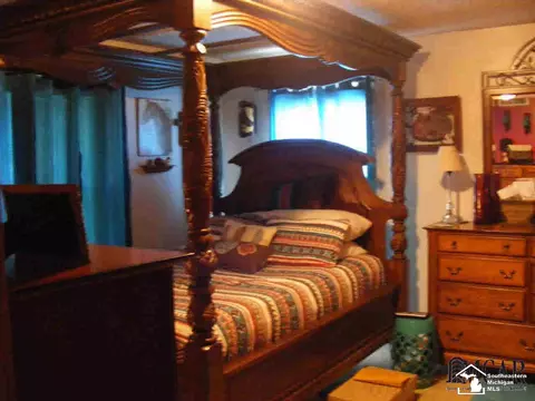 2844 First, Monroe, MI 48162 photo 5