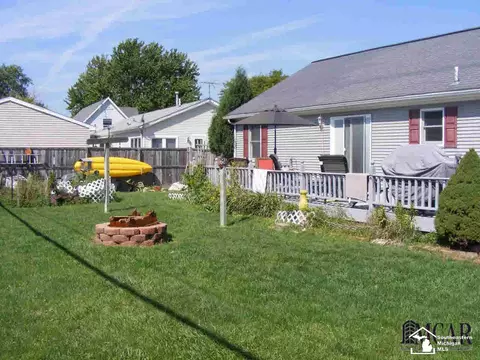 2844 First, Monroe, MI 48162 photo 4