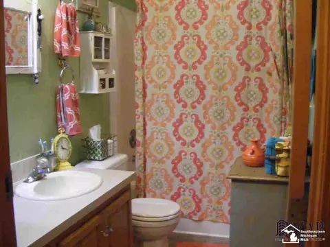 2844 First, Monroe, MI 48162 photo 9