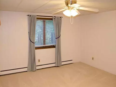 6651 Wheaton, Jackson, MI 49201 photo 20