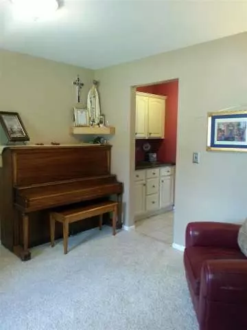 6226 Burning Tree, Jackson, MI 49201 photo 10
