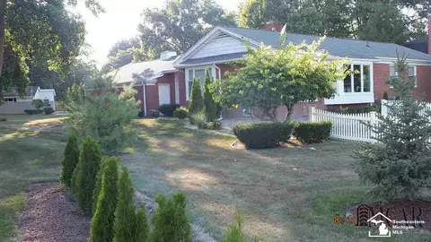 1626 Arbor, Monroe, MI 48162 photo 4