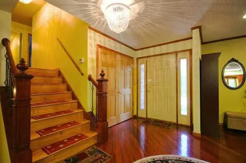 4386 Scott Carpenter, Jackson, MI 49201 photo 2