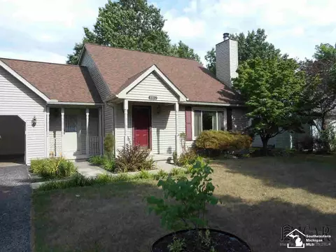 8882 Tamarack, Temperance, MI 48182 photo 2