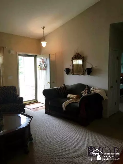 5300 Torrington, Monroe, MI 48161 photo 3