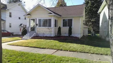 312 Orange, Jackson, MI 49202 photo 1
