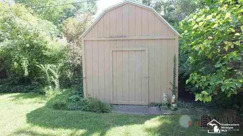 800 Red Ml, Tecumseh, MI 49286 photo 9