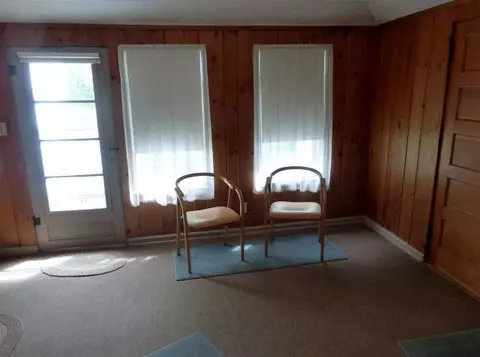 833 Loomis, Jackson, MI 49202 photo 3