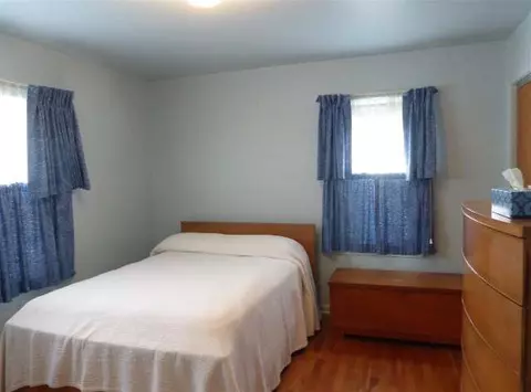 833 Loomis, Jackson, MI 49202 photo 12