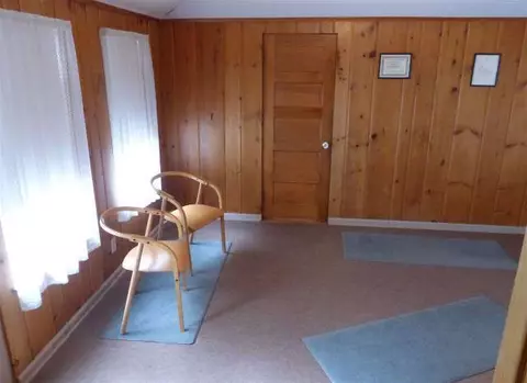 833 Loomis, Jackson, MI 49202 photo 2