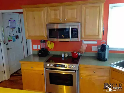 4858 Catherine, Monroe, MI 48161 photo 5