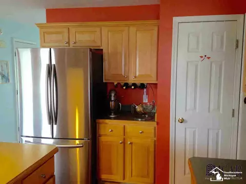 4858 Catherine, Monroe, MI 48161 photo 6