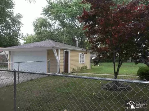 29277 Red Cedar, Flat Rock, MI 48134 photo 12