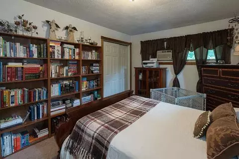2501 Crouch, Jackson, MI 49201 photo 22