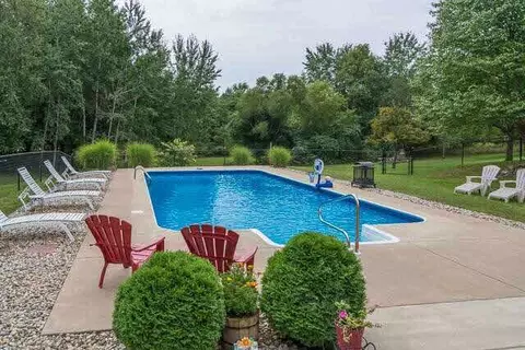 2501 Crouch, Jackson, MI 49201 photo 7