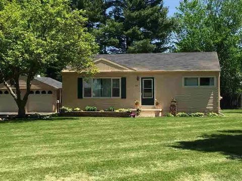 155 S Harvey, Jackson, MI 49201 photo 2