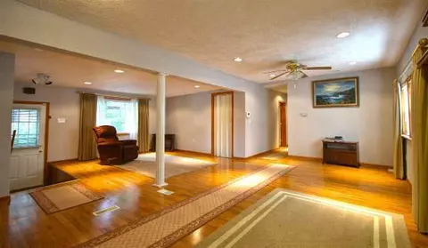 4015 Marie, Jackson, MI 49201 photo 5