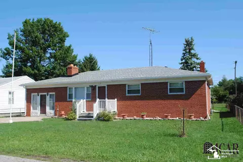 113 Kessler, Monroe, MI 48162 photo 1
