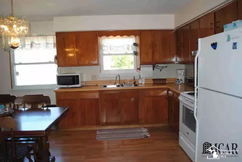 113 Kessler, Monroe, MI 48162 photo 4