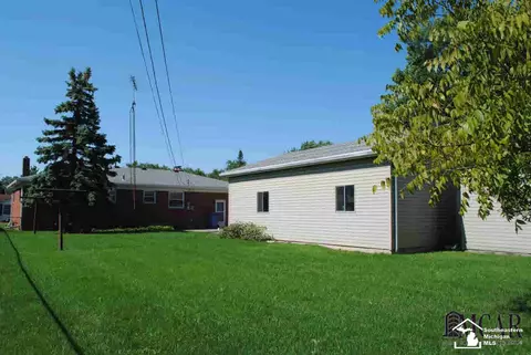 113 Kessler, Monroe, MI 48162 photo 24