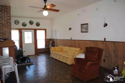 113 Kessler, Monroe, MI 48162 photo 13