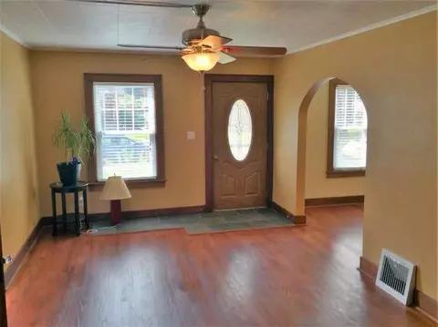 1112 Union, Jackson, MI 49203 photo 9