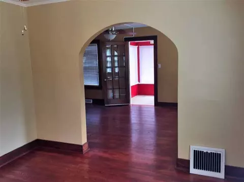 1112 Union, Jackson, MI 49203 photo 6