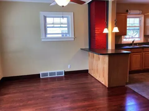 1112 Union, Jackson, MI 49203 photo 3