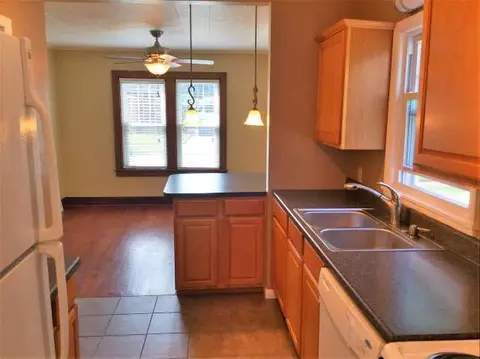 1112 Union, Jackson, MI 49203 photo 5