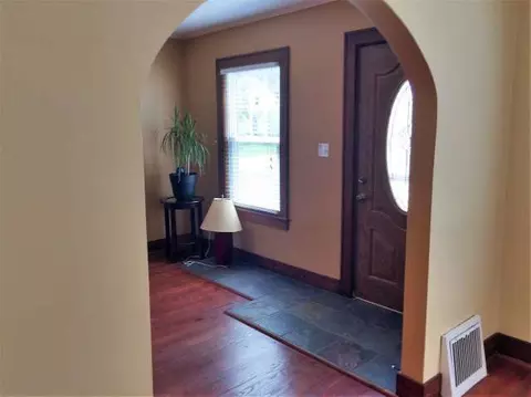 1112 Union, Jackson, MI 49203 photo 7