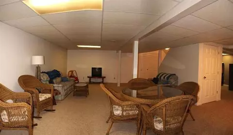 2008 W Coachlight, Jackson, MI 49201 photo 17