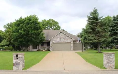 2008 W Coachlight, Jackson, MI 49201 photo 1