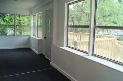 906 Gerald, Jackson, MI 49201 photo 3