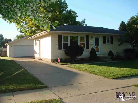 610 Toll, Monroe, MI 48162 photo 1