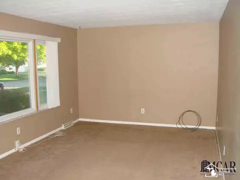 610 Toll, Monroe, MI 48162 photo 4