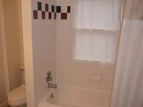 902 Union, Jackson, MI 49203 photo 13