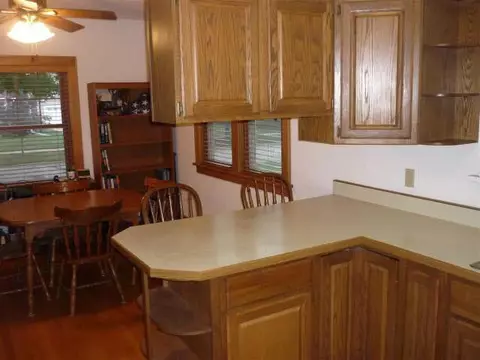 902 Union, Jackson, MI 49203 photo 8
