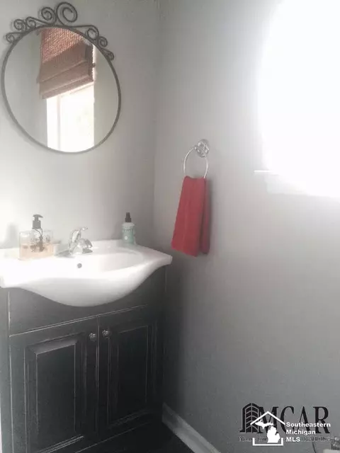 824 Elm, Monroe, MI 48162 photo 28