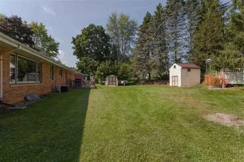 1086 Westfield, Jackson, MI 49203 photo 9