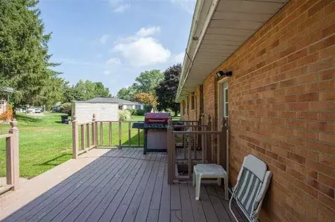 1086 Westfield, Jackson, MI 49203 photo 12
