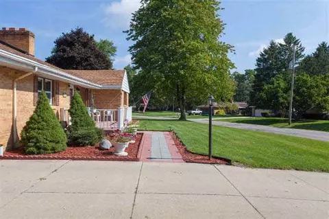 1086 Westfield, Jackson, MI 49203 photo 5